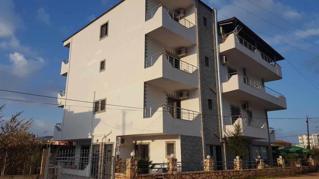 Hotel Ilio Ksamil Exterior photo